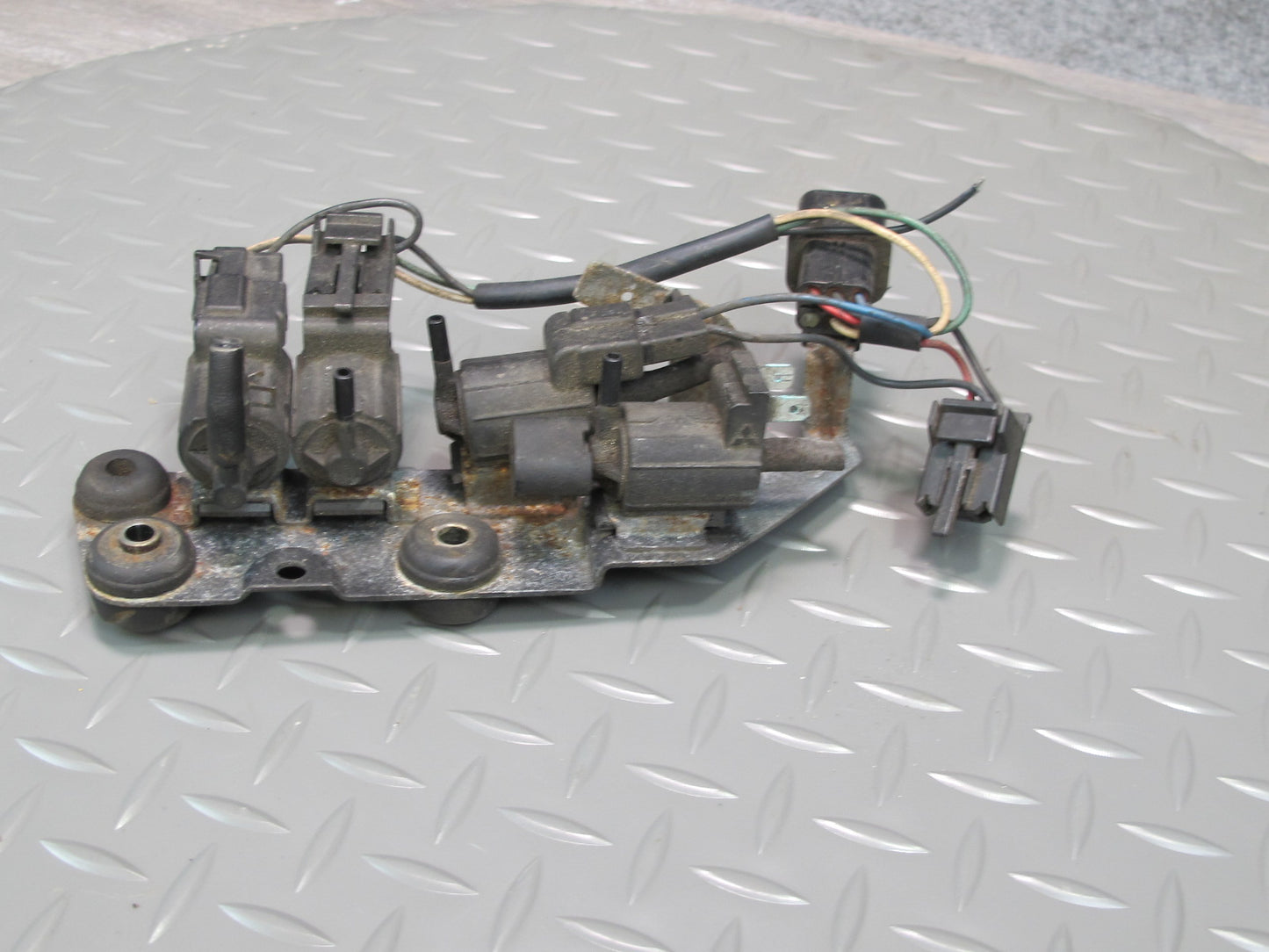 91-99 Mitsubishi 3000GT Vacuum Control Solenoid Set OEM