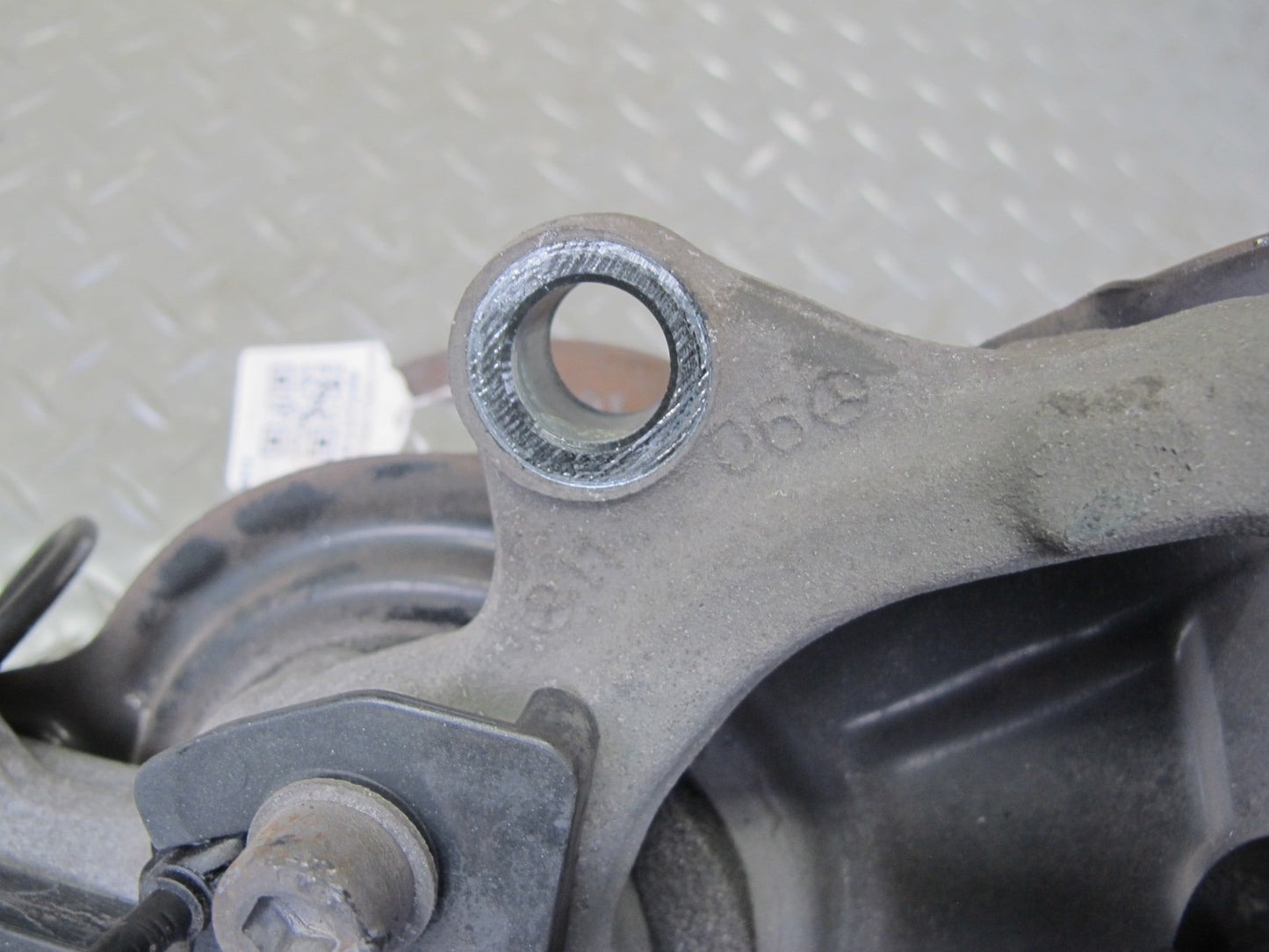 03-08 Mercedes R230 SL600 Front Right Spindle Knuckle Wheel Hub Bearing 56K OEM