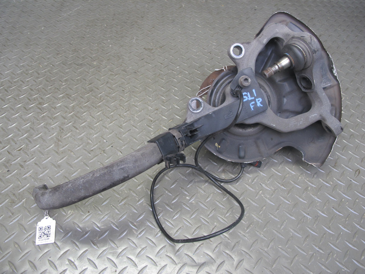 03-08 Mercedes R230 SL600 Front Right Spindle Knuckle Wheel Hub Bearing 56K OEM