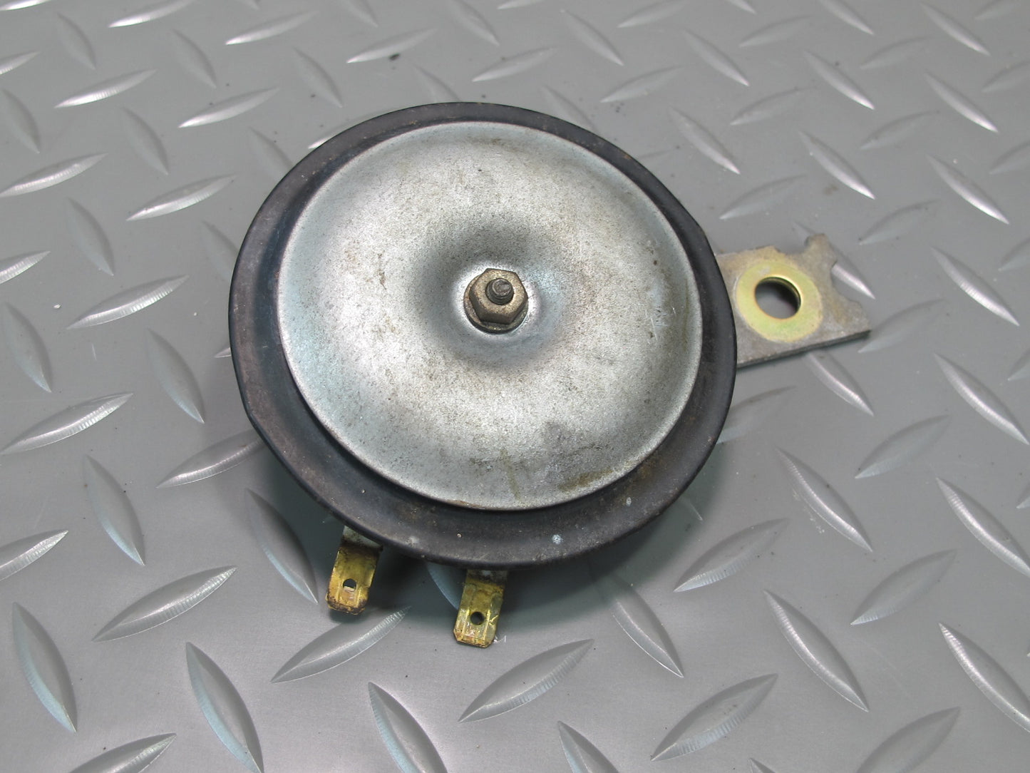 91-99 Mitsubishi 3000GT Anti Theft Alarm  Horn Siren OEM