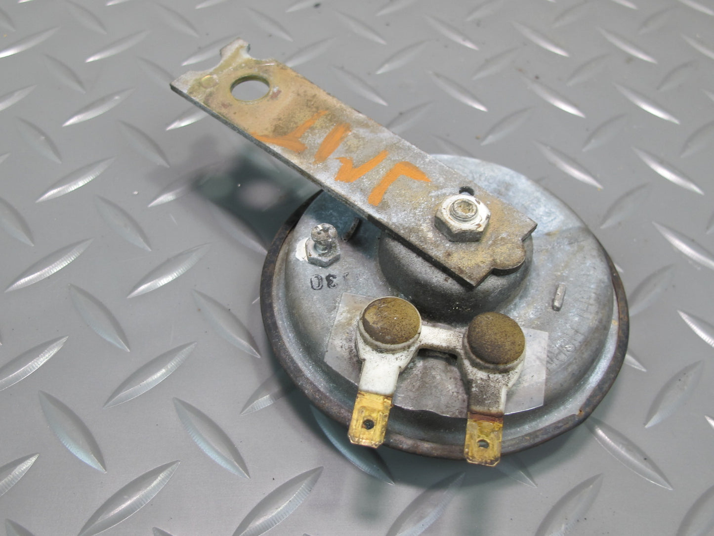 91-99 Mitsubishi 3000GT Anti Theft Alarm  Horn Siren OEM