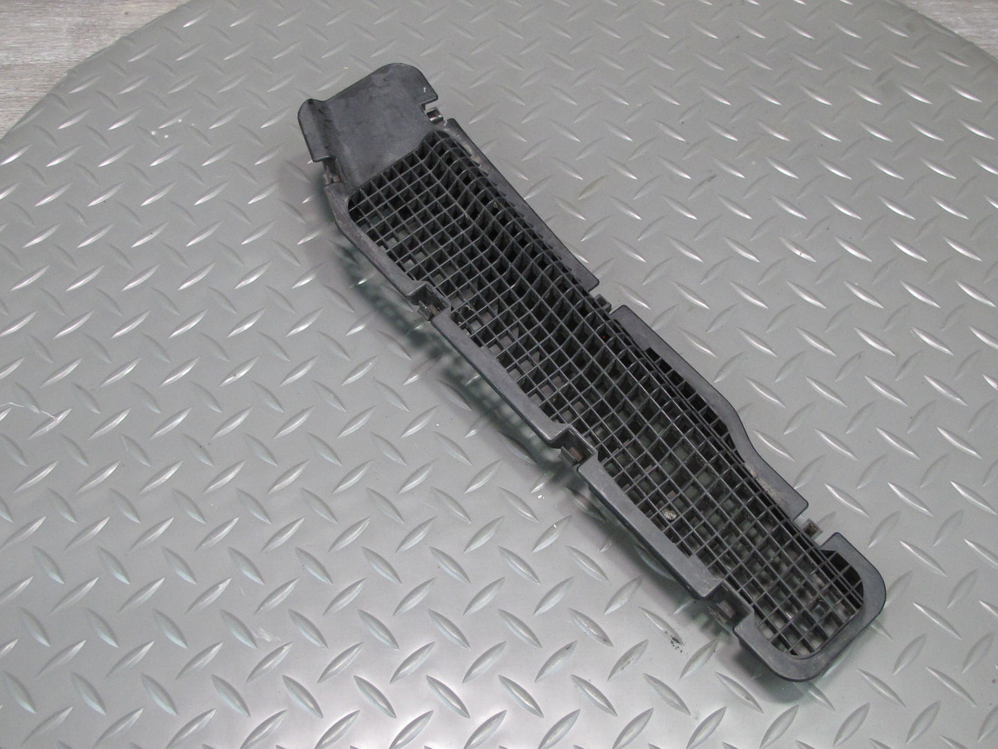 91-99 Mitsubishi 3000GT Windshield Wiper Cowl Vent Trim Panel Grille Set OEM