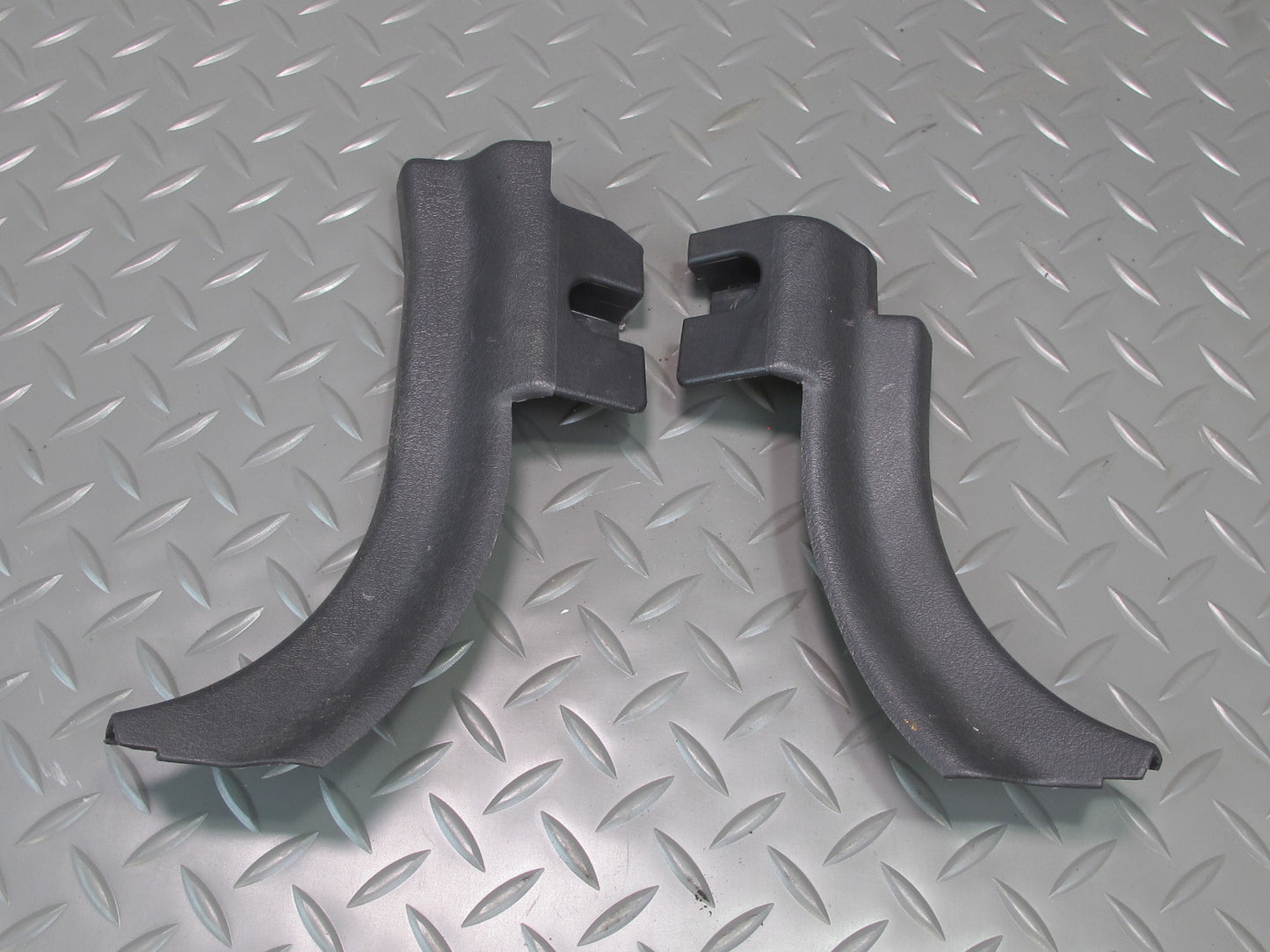 91-99 Mitsubishi 3000GT Windshield Wiper Cowl Vent Trim Panel Grille Set OEM