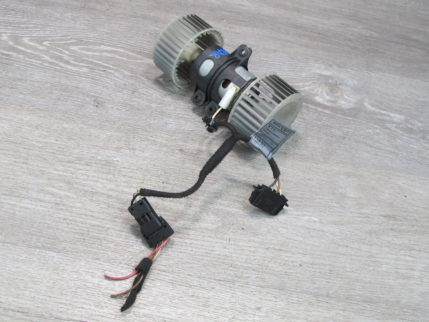 2008-2014 BMW E71 E72 X6 Rear Center Console Hvac A/C Heater Blower Motor Fan