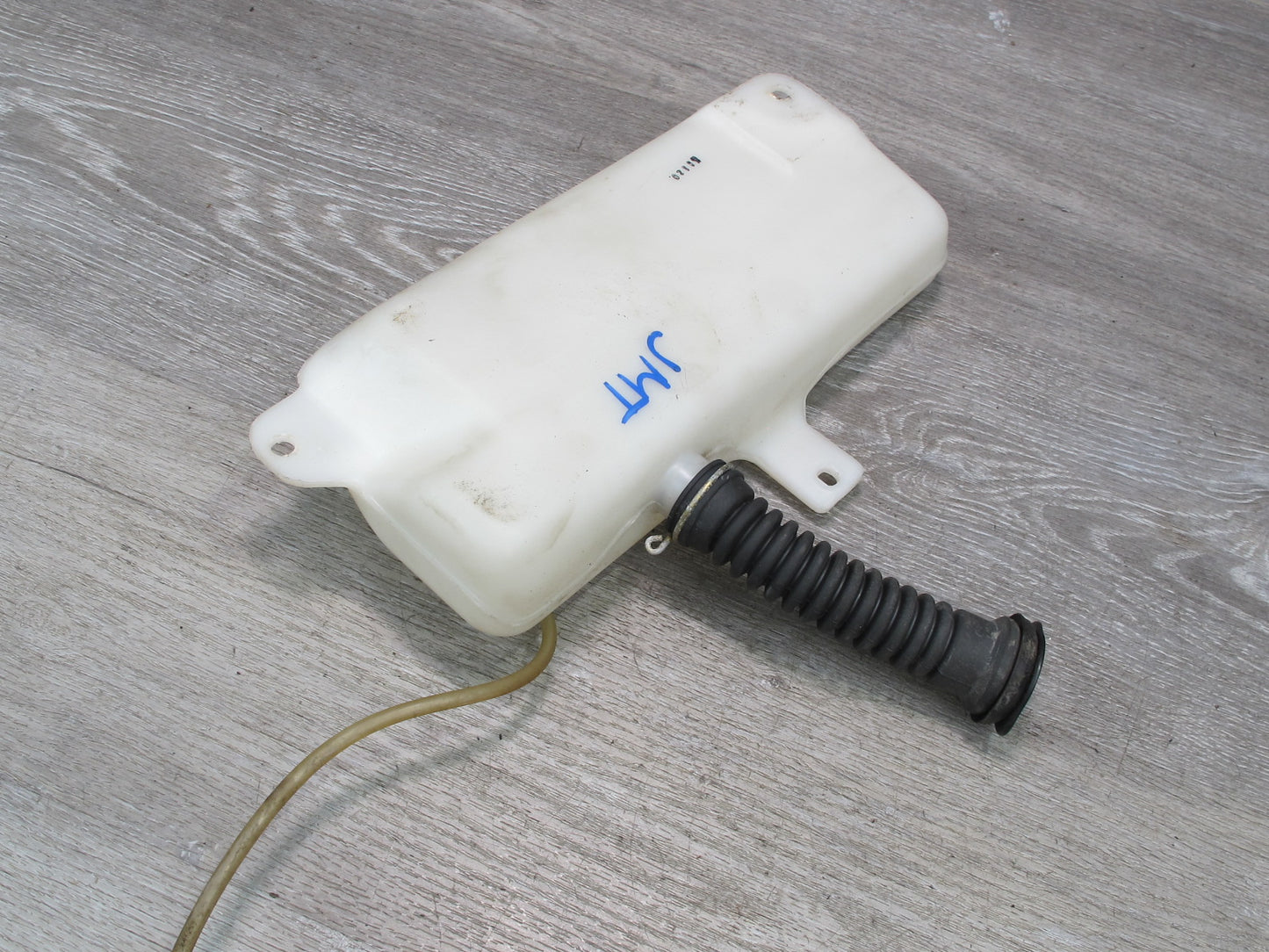 91-99 Mitsubishi 3000GT Rear Windshield Washer Fluid Reservoir w Pump OEM