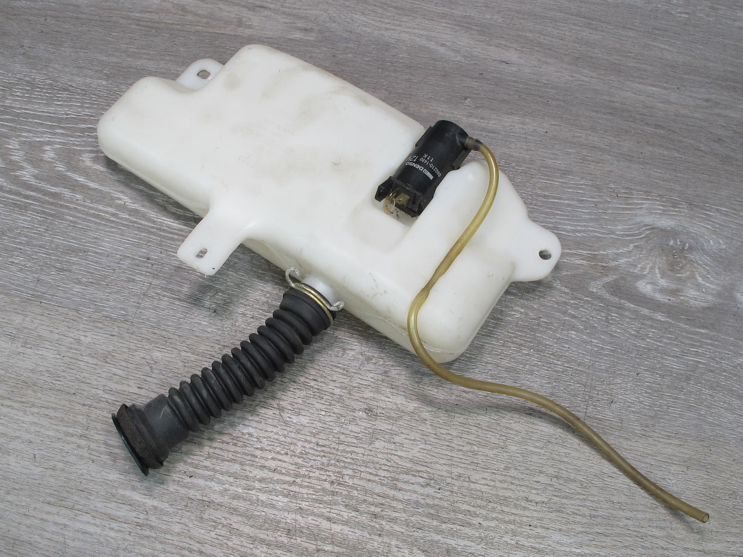91-99 Mitsubishi 3000GT Rear Windshield Washer Fluid Reservoir w Pump OEM