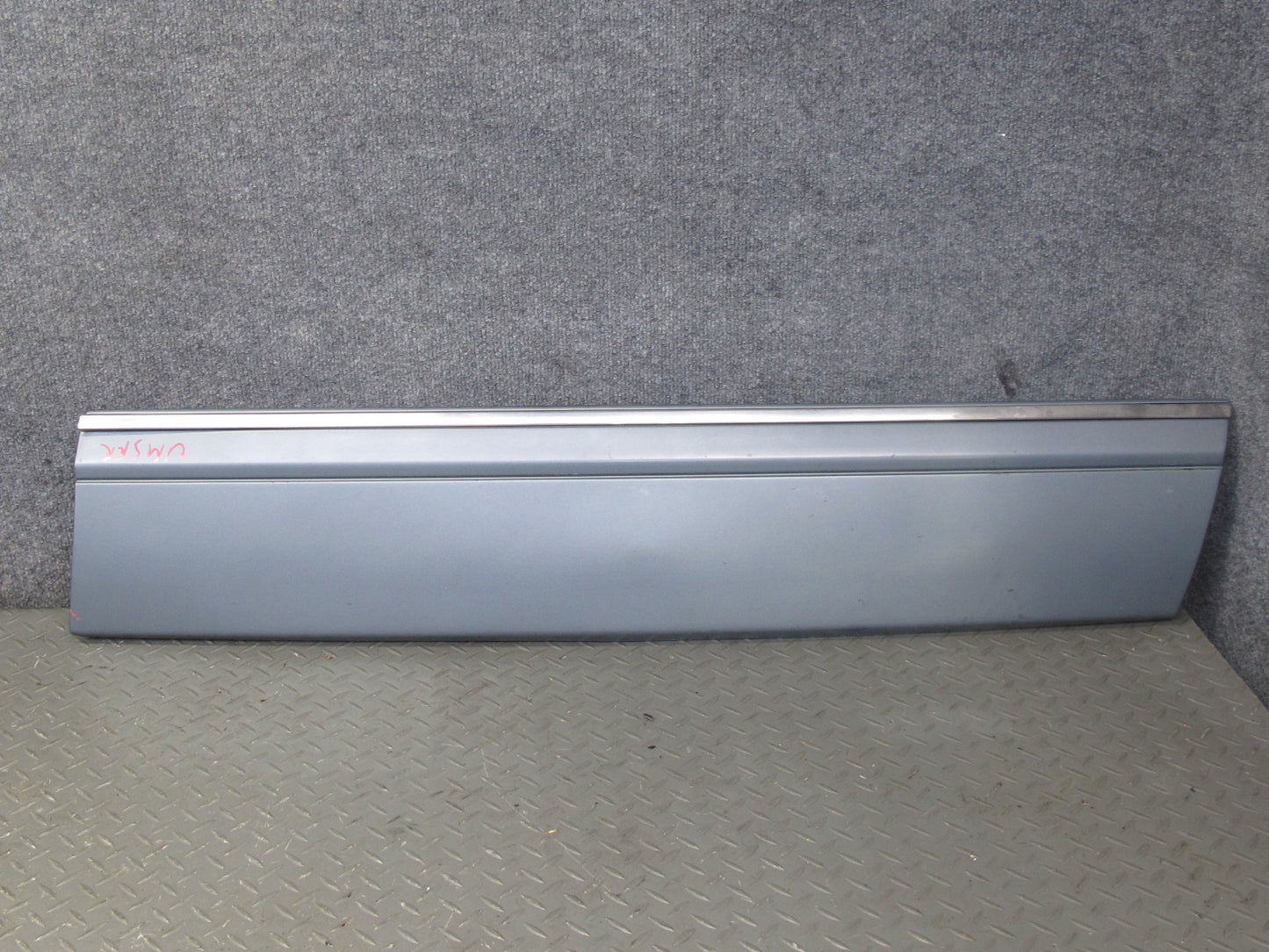 86-91 Mercedes W126 Front & Rear Fender Door Quarter Trim Molding Set OEM