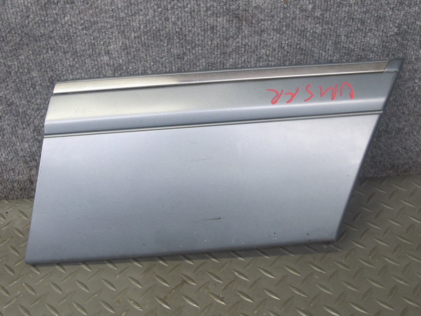 86-91 Mercedes W126 Front & Rear Fender Door Quarter Trim Molding Set OEM