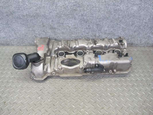 12-14 BMW F01 F02 F10 F13 F12 4.4L N63 Right Engine Valve Cover 7566283 OEM