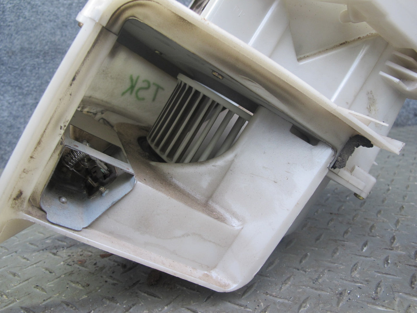 86-92 Toyota Supra MK3 Hvac A/C Heater Blower Motor Fan & Housing Box OEM