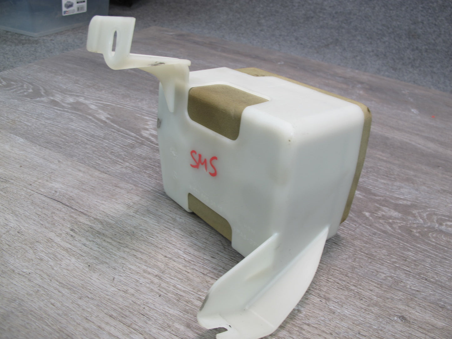 07-13 Mercedes W221 S-class Rear Trunk Seat Lumbar Adjustment Vacuum Pump OEM