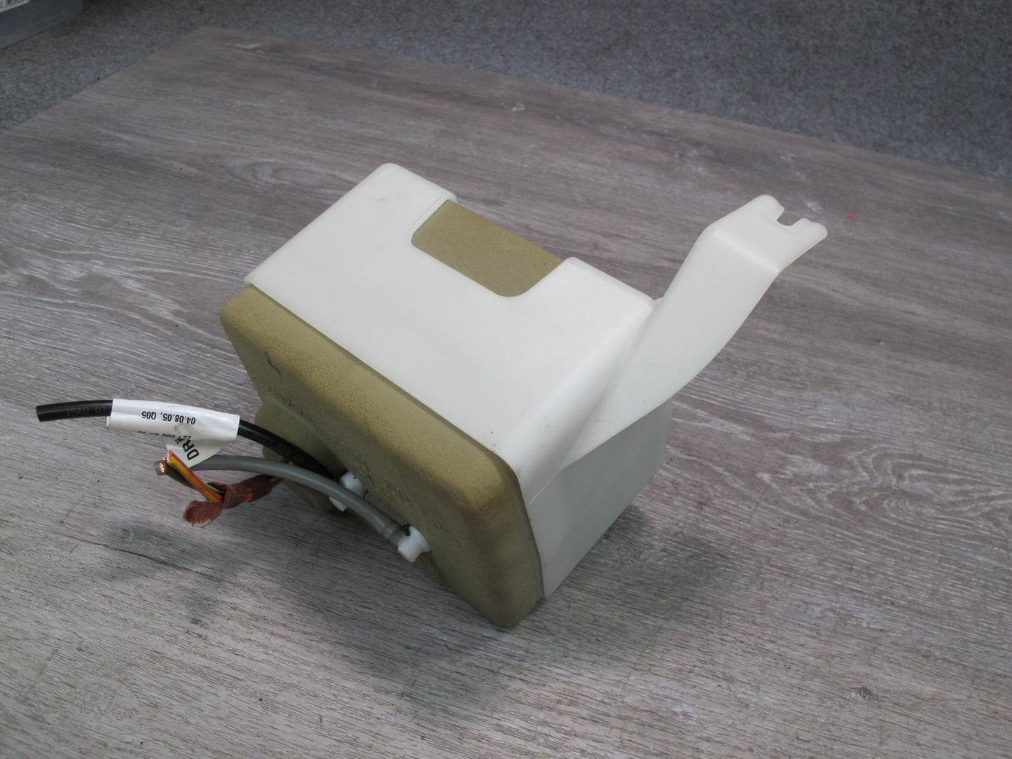 07-13 Mercedes W221 S-class Rear Trunk Seat Lumbar Adjustment Vacuum Pump OEM