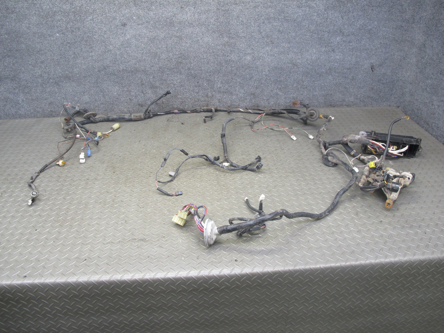 87-88 Toyota Supra MK3 7MGE Engine Bay Wire Wiring Harness w Fuse Relay Box OEM