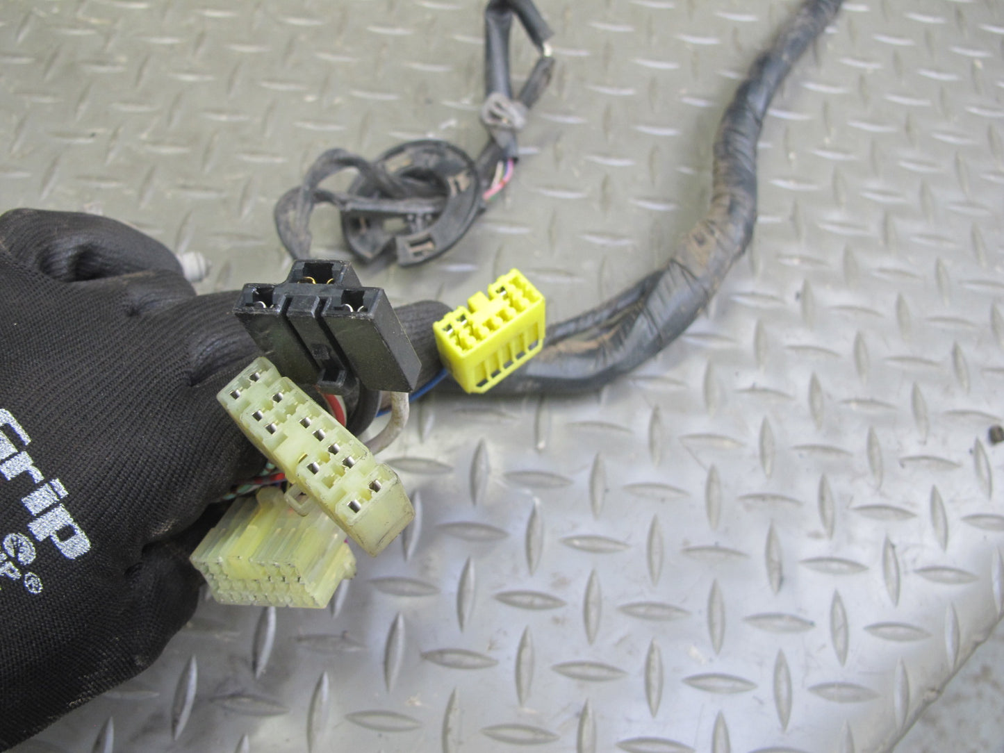 87-88 Toyota Supra MK3 7MGE Engine Bay Wire Wiring Harness w Fuse Relay Box OEM
