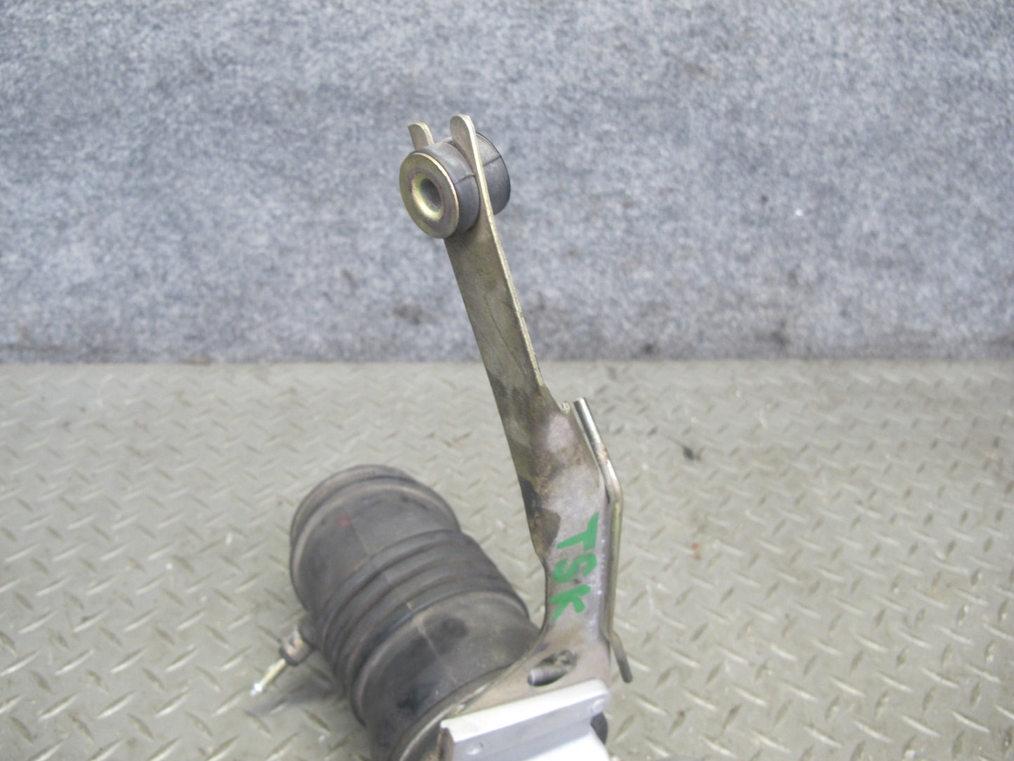 86-92 Toyota Supra MK3 7MGE NON Turbo Mass Air Flow MAF Sensor w Duct Pipe OEM