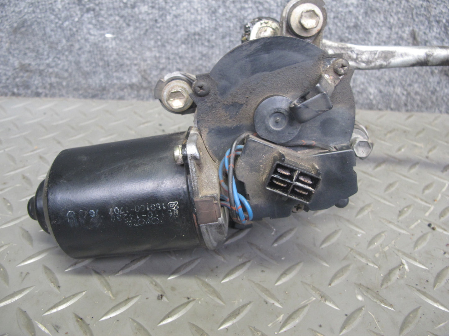 86-92 Toyota Supra MA71 Front Wiper Transmission Linkage w Motor OEM