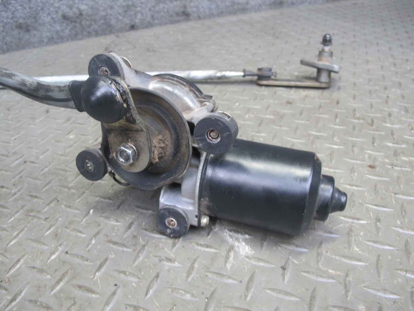 86-92 Toyota Supra MA71 Front Wiper Transmission Linkage w Motor OEM