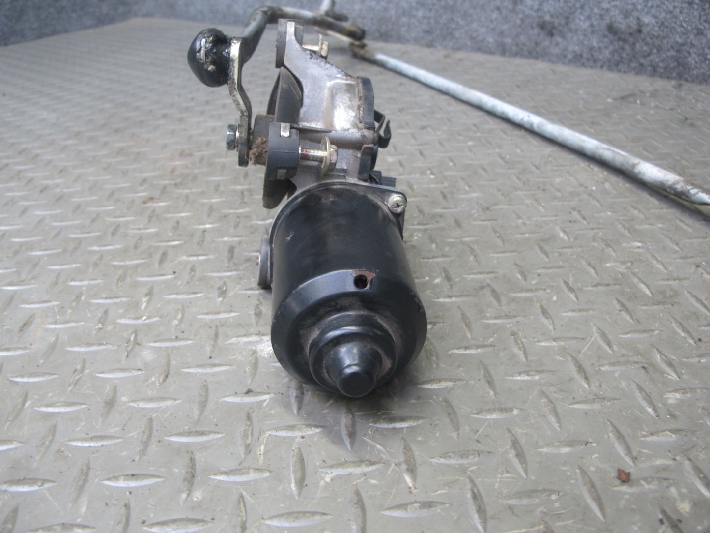 86-92 Toyota Supra MA71 Front Wiper Transmission Linkage w Motor OEM