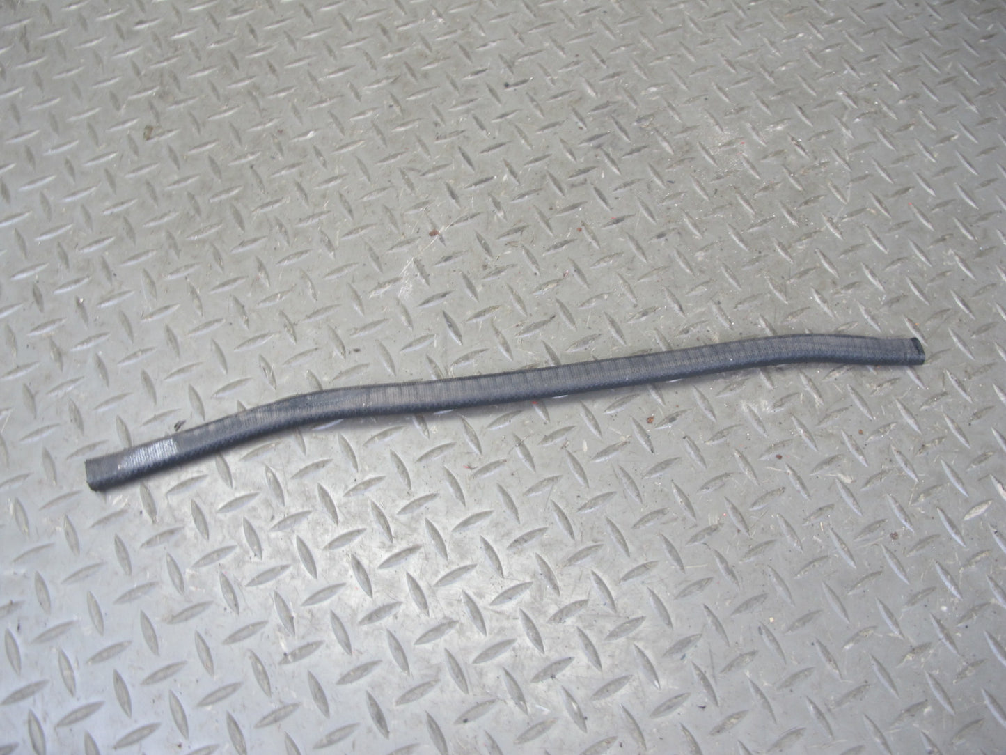 85-89 Toyota MR2 Front Right Passenger Door Weatherstrip Rubber Seal Set OEM