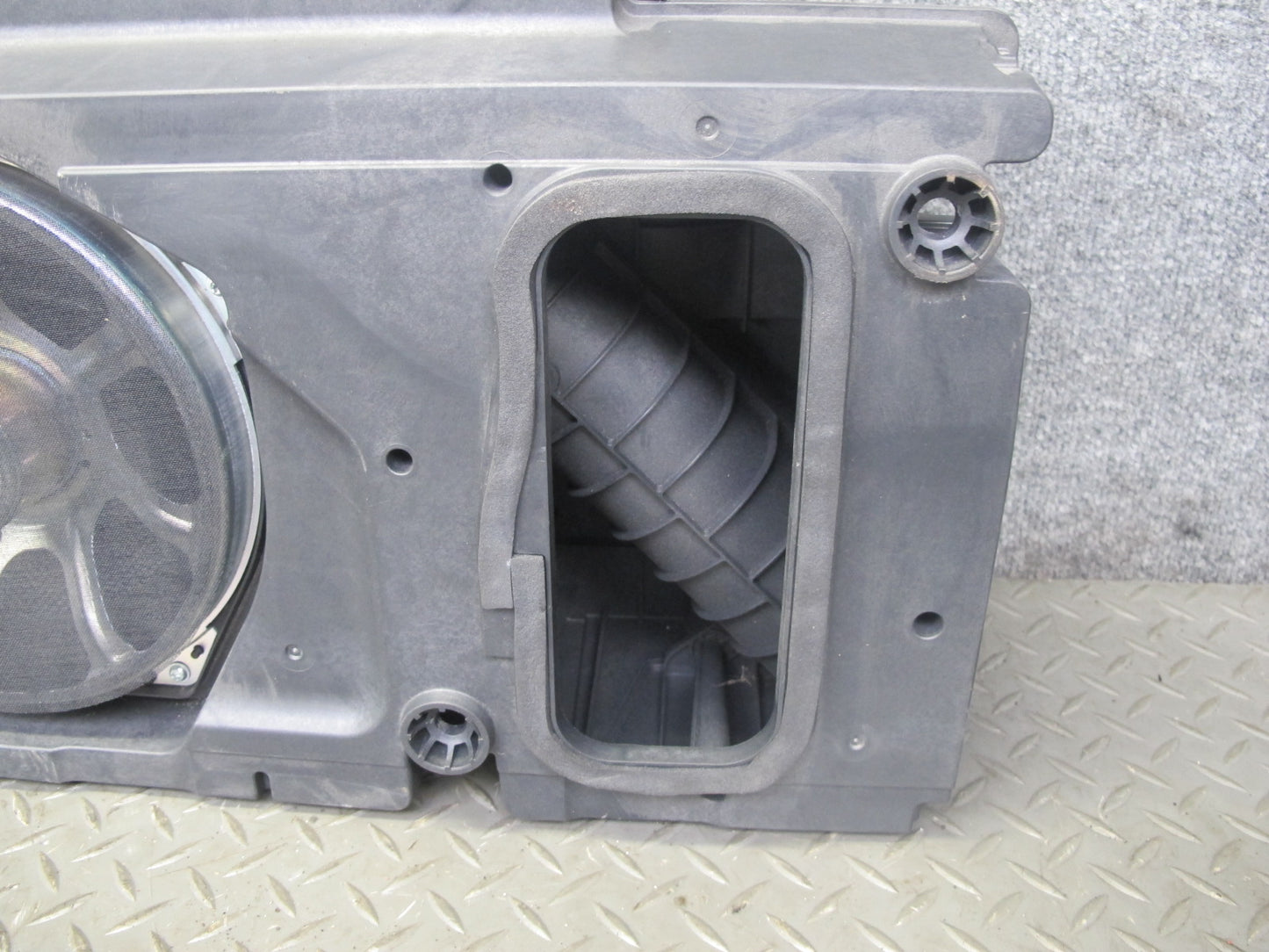 2013-2017 Land Range Rover L405 Meridian Subwoofer Speaker CPLA-18808-GA