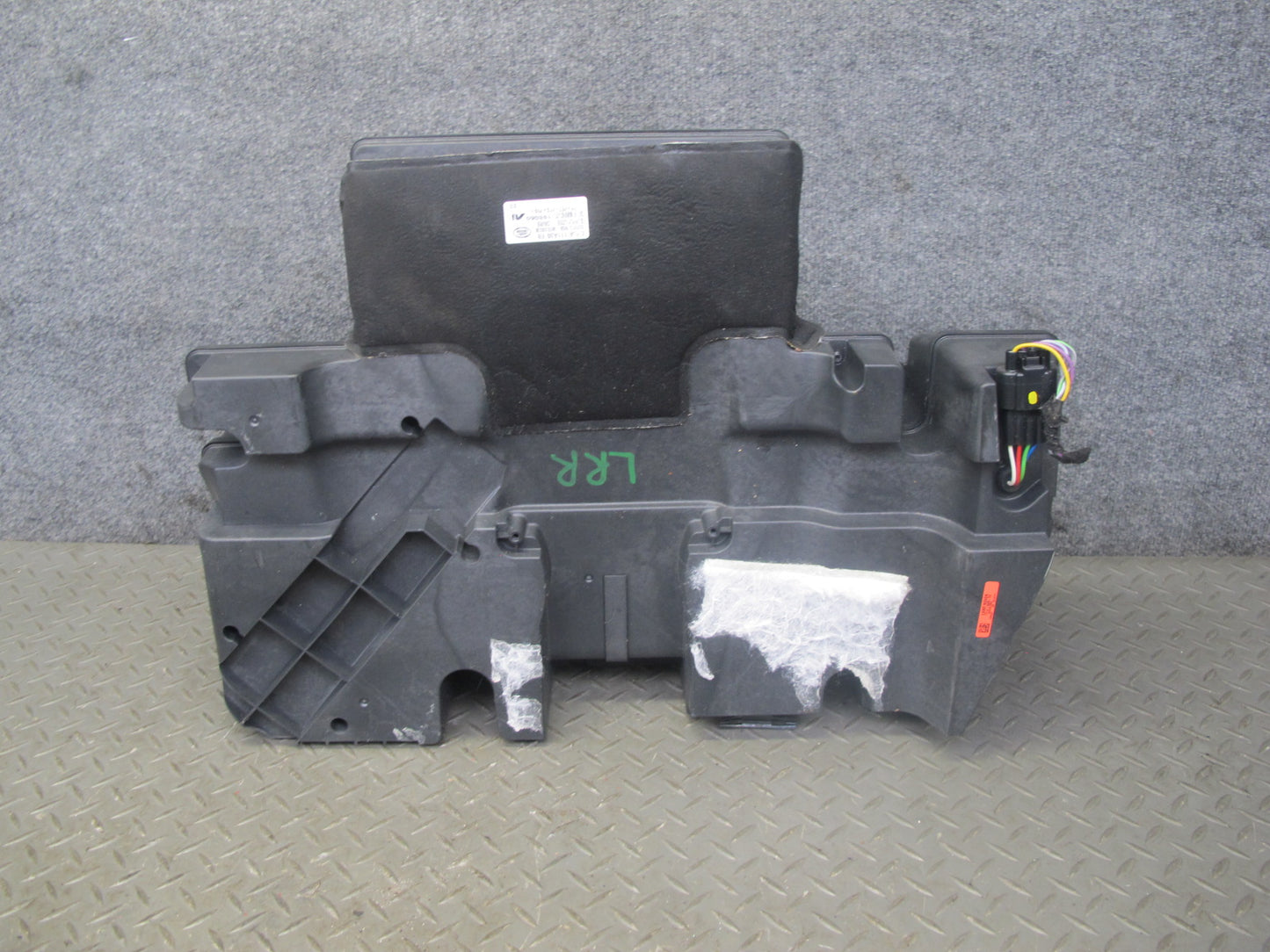 2013-2017 Land Range Rover L405 Meridian Subwoofer Speaker CPLA-18808-GA