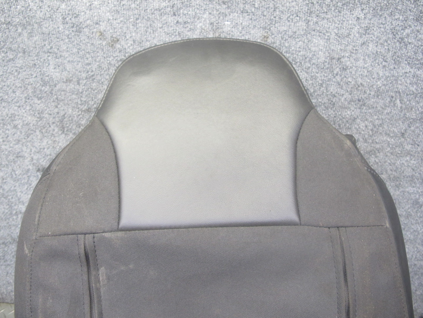 2004-2009 Cadillac XLR Front Right Side Seat Upper Leather Cushion Black