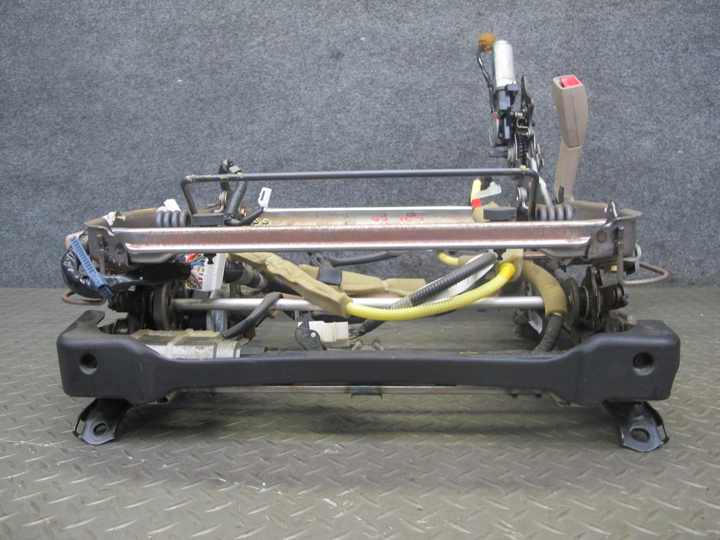 97-00 Lexus UCF20L LS400 Front Right Seat Lower Frame Track Rail w Motor OEM