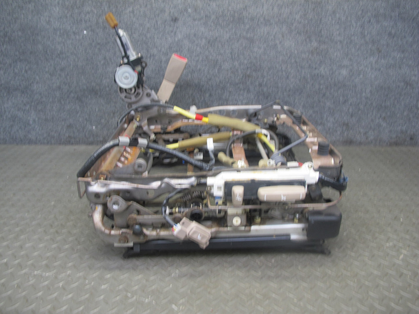 97-00 Lexus UCF20L LS400 Front Right Seat Lower Frame Track Rail w Motor OEM