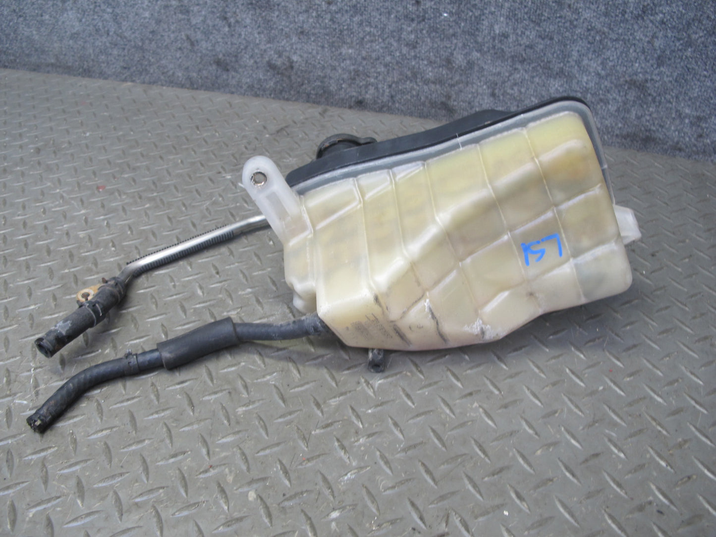 95-97 Lexus UCF20L LS400 Engine Coolant Expansion Overflow Reservoir w Hose OEM