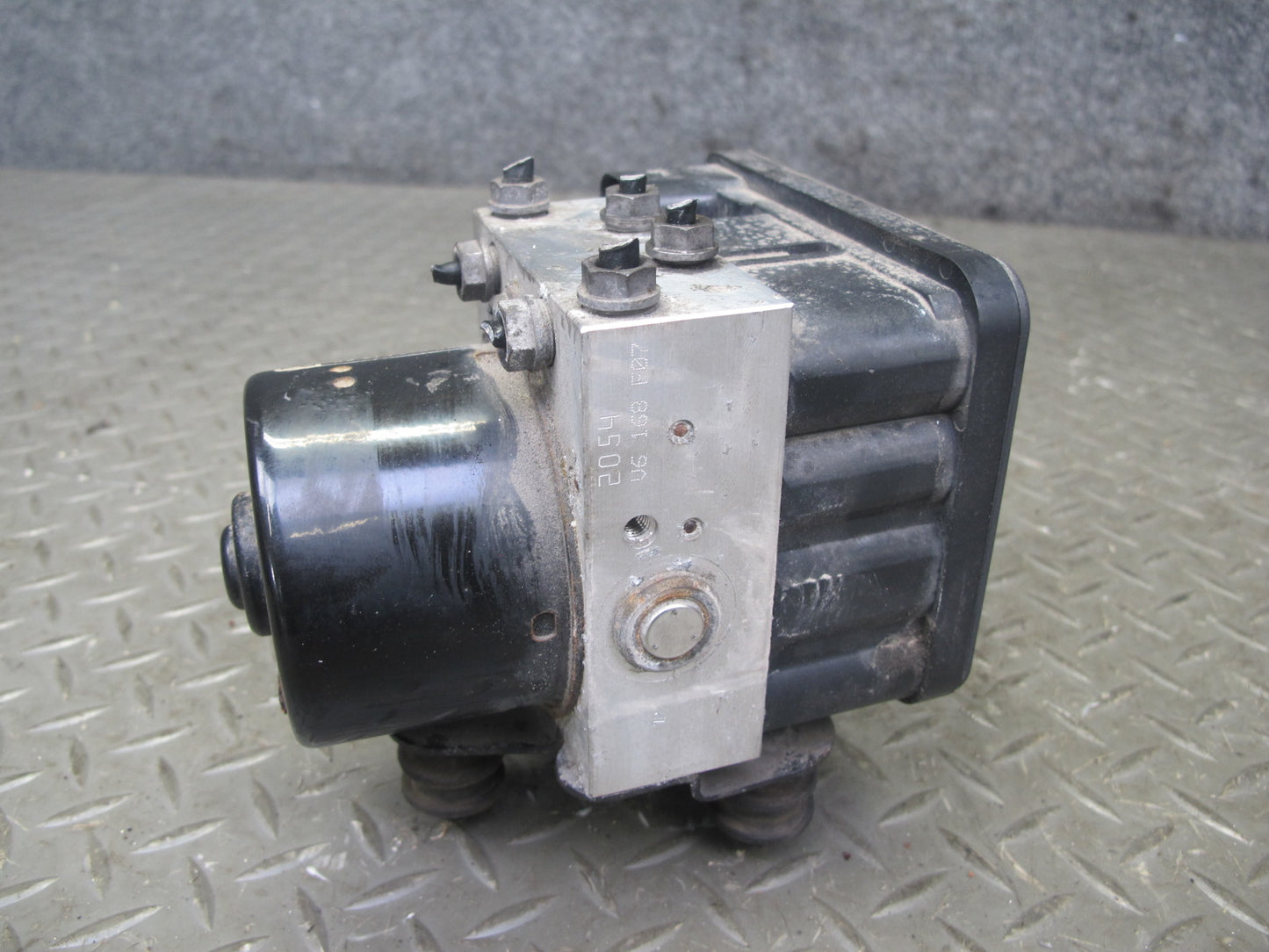 2008 VW Golf R32 VR6 3.2L AWD Anti Lock Brake ABS Pump Module 1K0614517AB OEM
