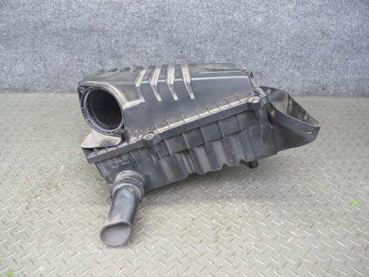 2008 VW Golf MK5 R32 3.2L Air Intake Cleaner Filter Box OEM
