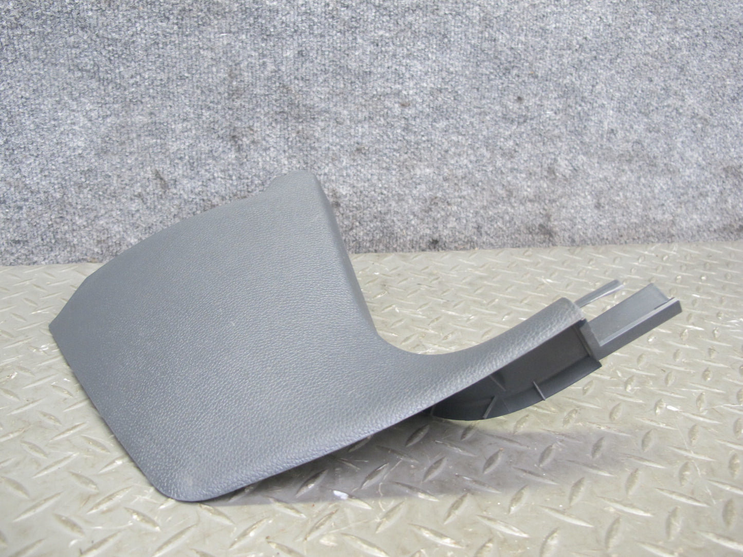 2008 VW Golf MK5 R32 Set of 2 Front Left & Right Kick Trim Cover Panel OEM