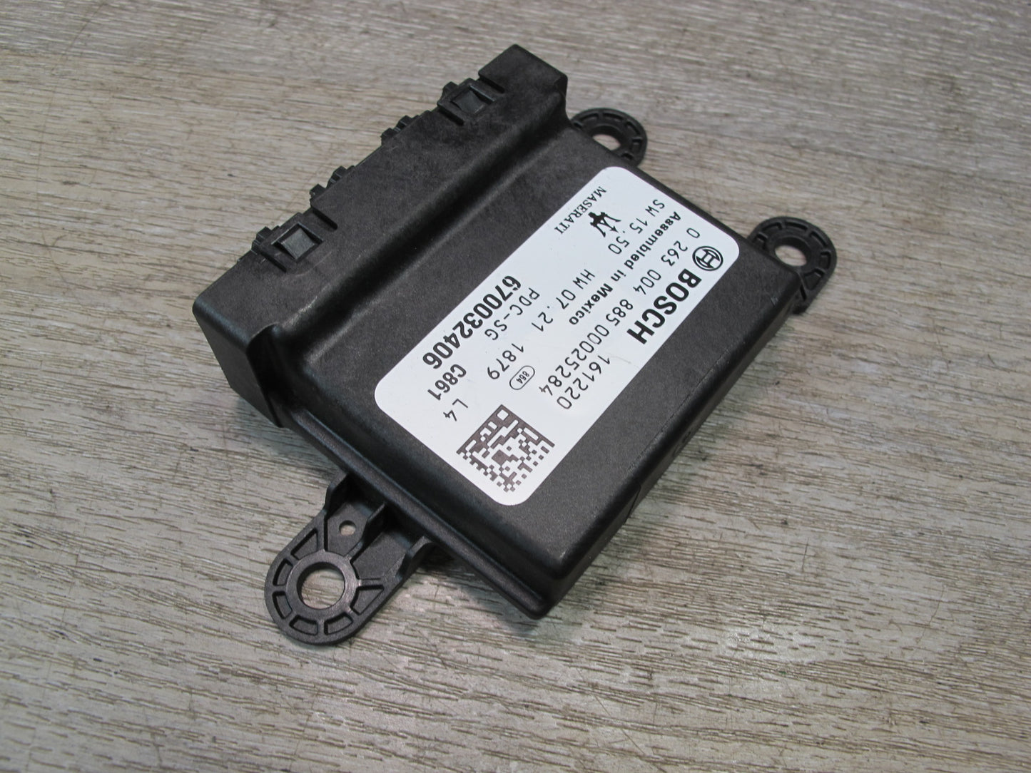 2017-2020 Maserati Levante M161 Parking Assist Control Module 670032406