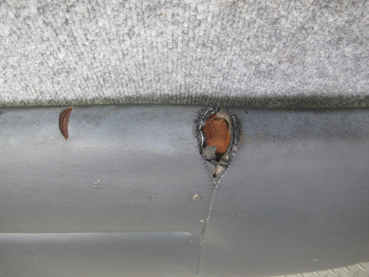 90-96 Nissan Z32 300ZX 2+2 Rear Seat Upper & Lower Leather Cushion OEM