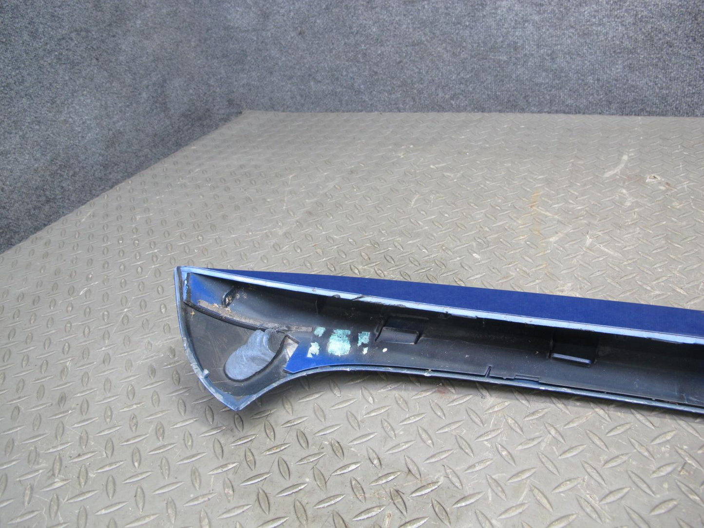 06-09 VW R32 GTI Rabbit Rear Hatch Trunk Liftgate Tailgate Spoiler Deepblue OEM
