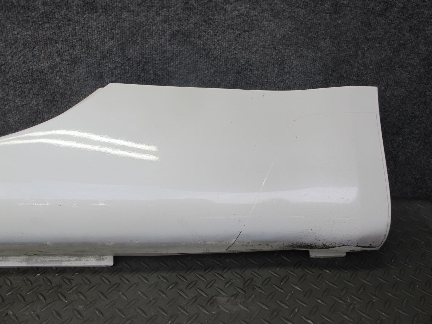 07-09 Nissan 350Z Z33 Conv Right & Left Side Skirt Rocker Panel Molding Set OEM