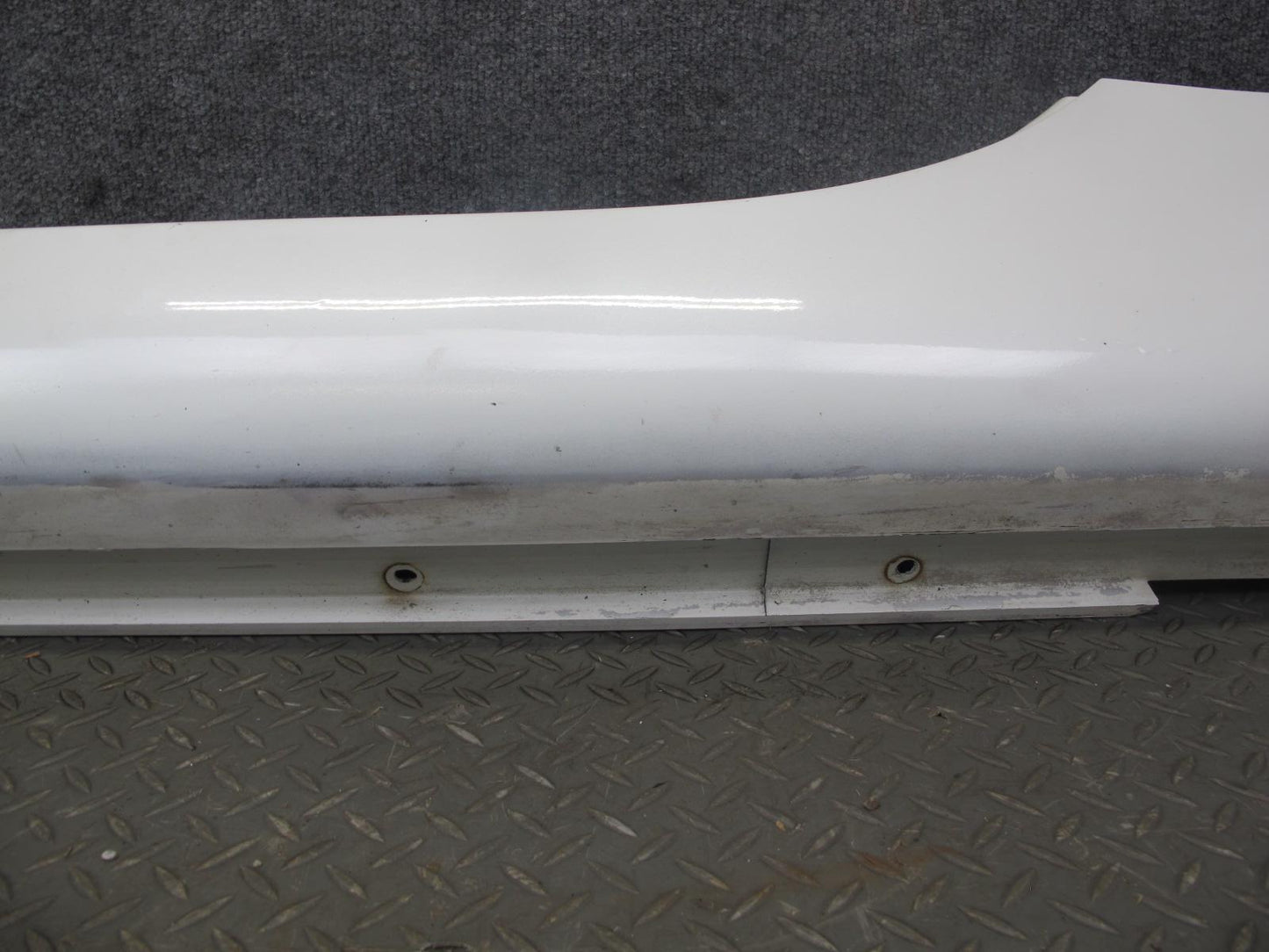 07-09 Nissan 350Z Z33 Conv Right & Left Side Skirt Rocker Panel Molding Set OEM