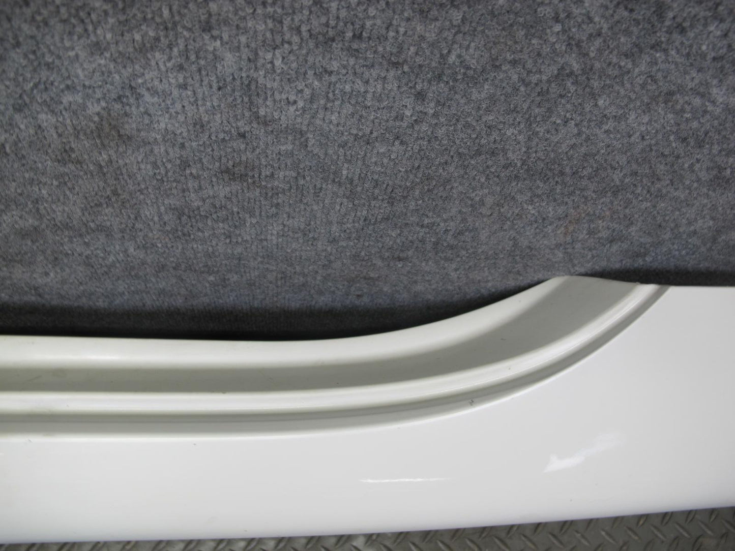 07-09 Nissan 350Z Z33 Conv Right & Left Side Skirt Rocker Panel Molding Set OEM