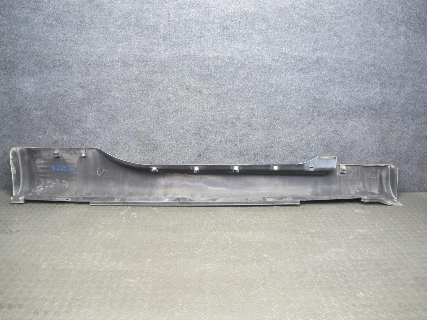 07-09 Nissan 350Z Z33 Conv Right & Left Side Skirt Rocker Panel Molding Set OEM