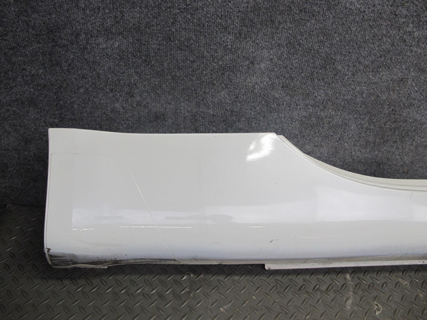 07-09 Nissan 350Z Z33 Conv Right & Left Side Skirt Rocker Panel Molding Set OEM