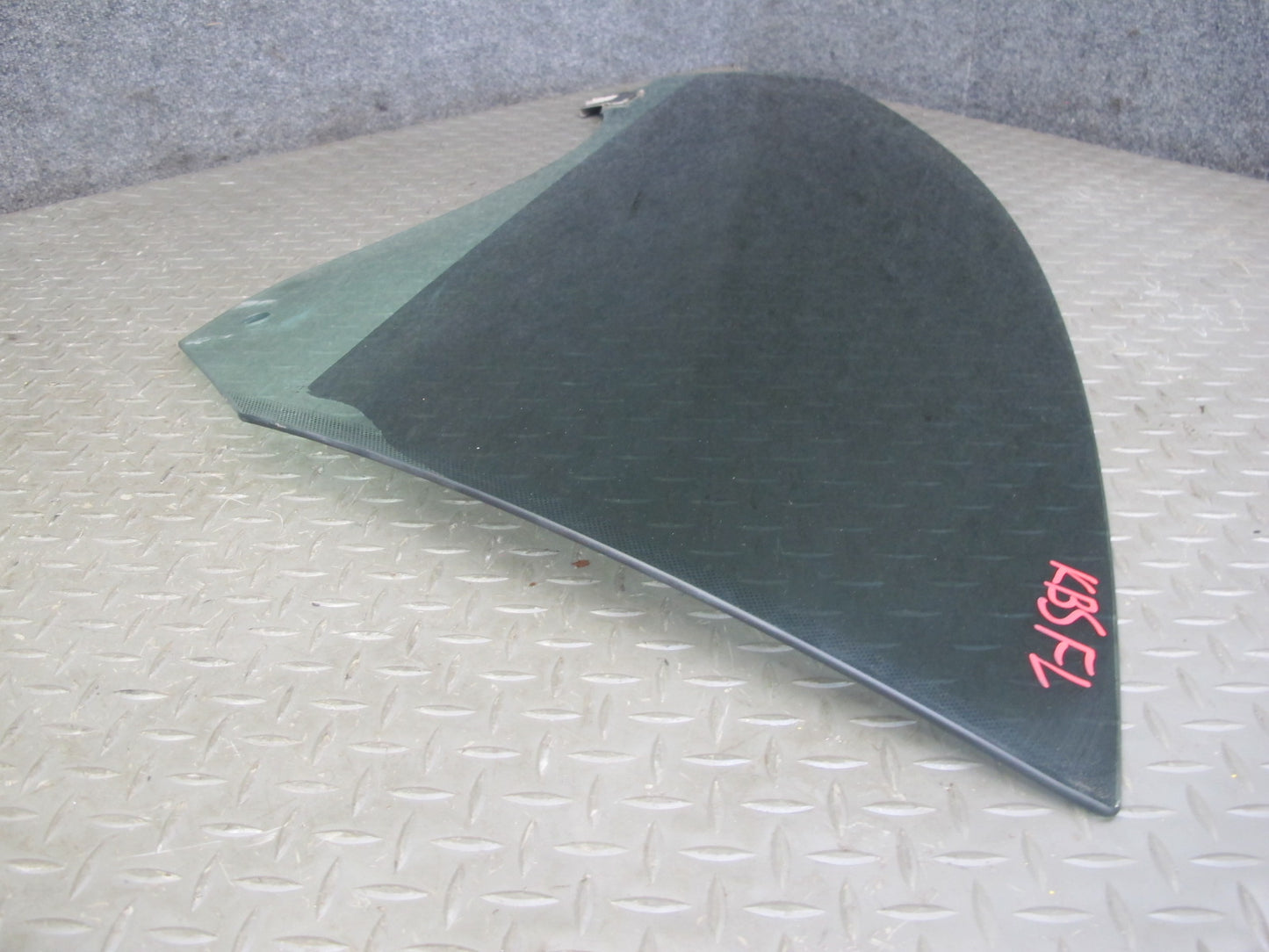 2006-2010 BMW E63 Coupe Left Driver Door Glass Window