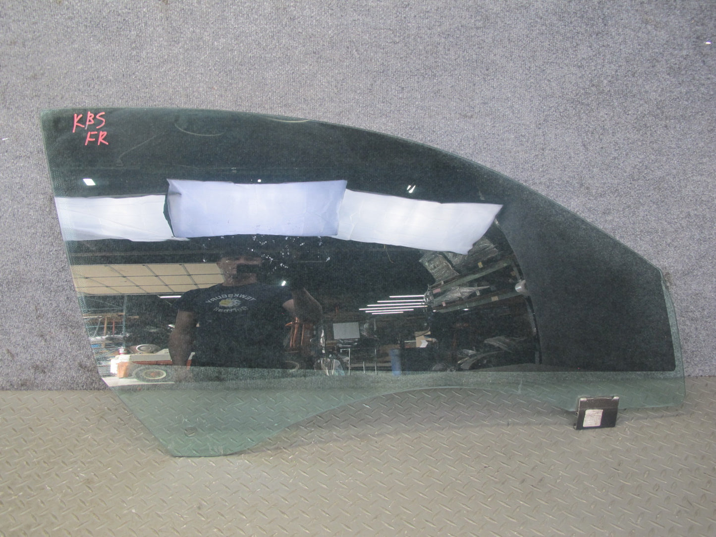 2006-2010 BMW E63 Coupe Right Passenger Door Glass Window