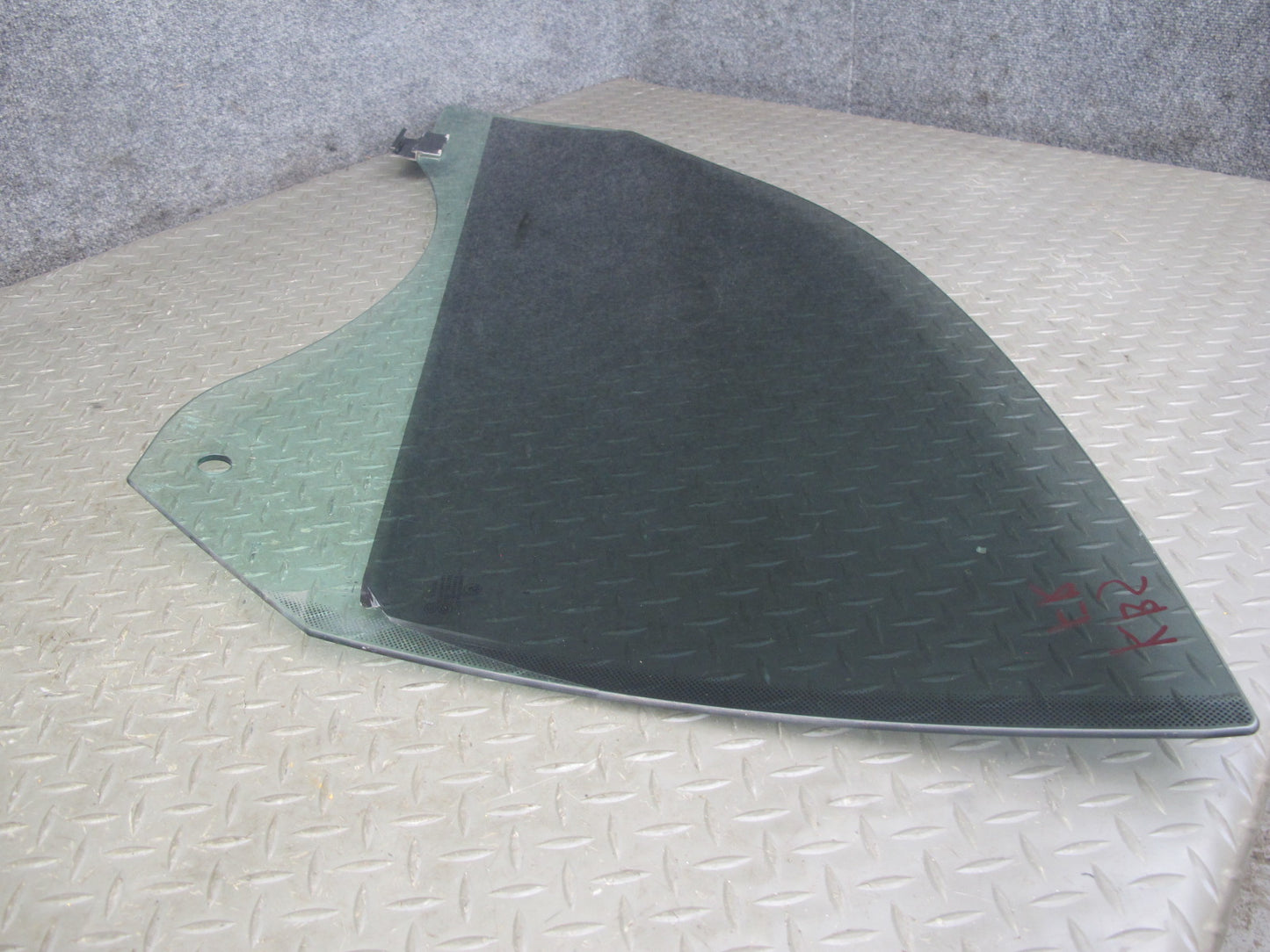 2006-2010 BMW E63 Coupe Right Passenger Door Glass Window