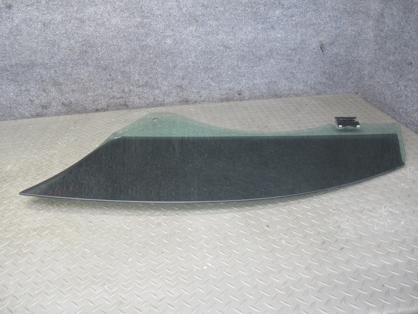 2006-2010 BMW E63 Coupe Right Passenger Door Glass Window