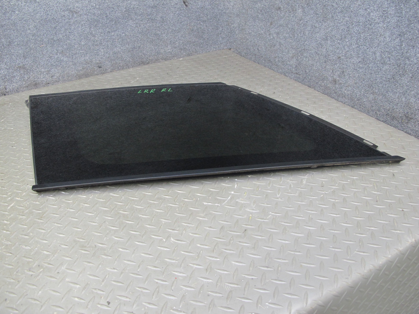 2013-2022 Land Range Rover L405 Rear Left Quarter Glass Window