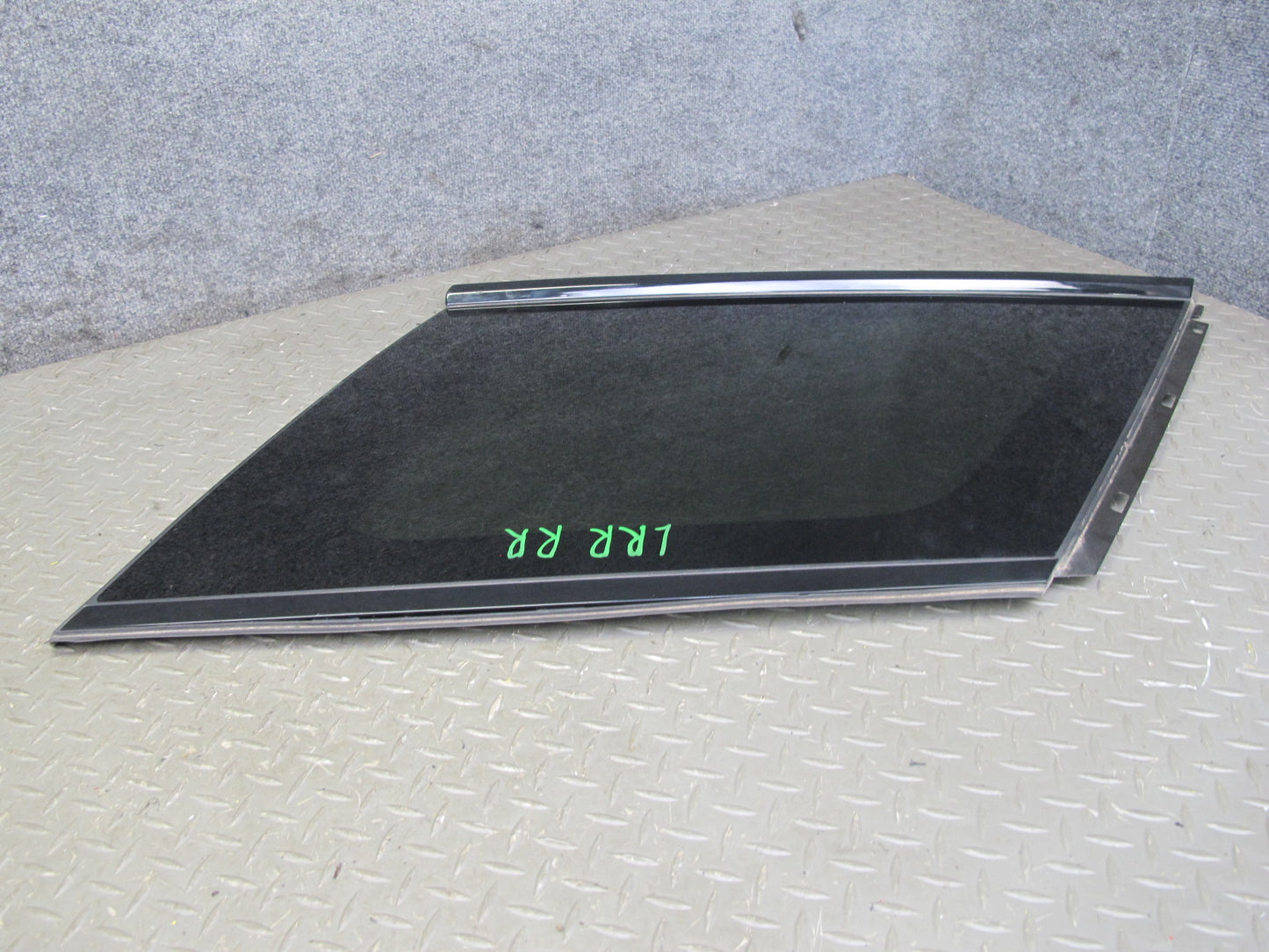 2013-2022 Land Range Rover L405 Rear Right Quarter Glass Window