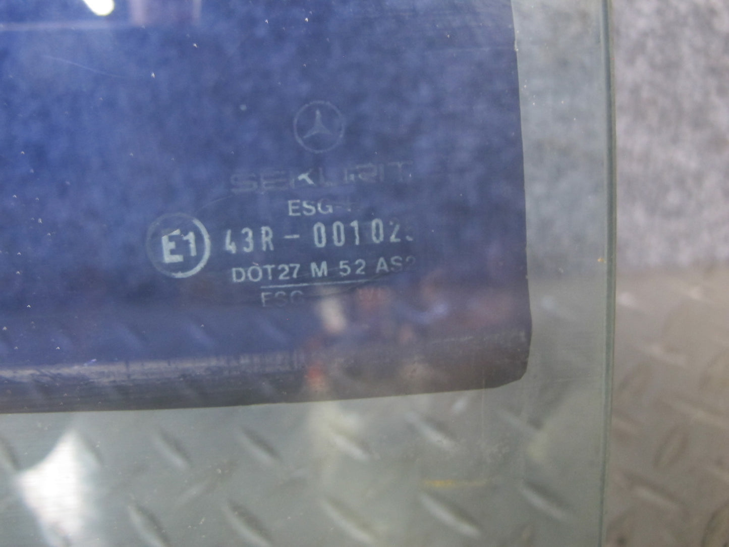 86-91 Mercedes W126 Sedan Rear Left Door Glass Window Tinted OEM