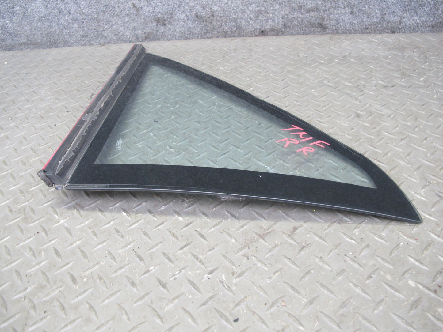 85-89 Toyota MR2 AW15 Rear Right Quarter Window Glass w Molding OEM