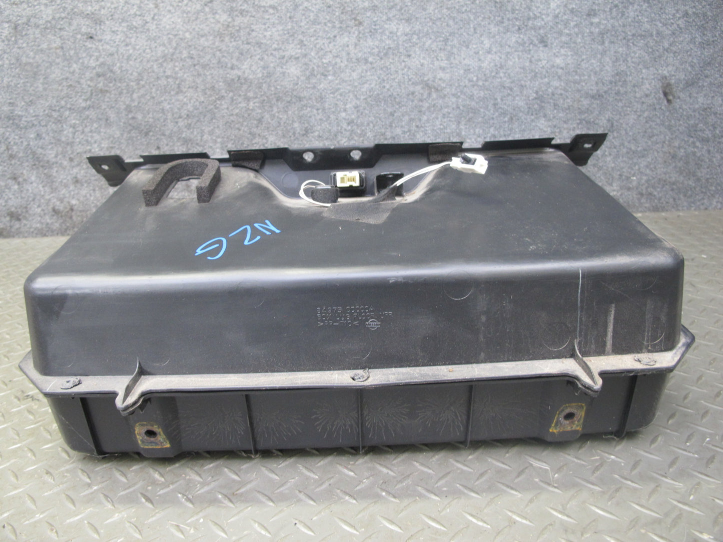 03-07 Nissan 350Z Z33 Rear Floor Center Storage Compartment w Carpet Liner OEM