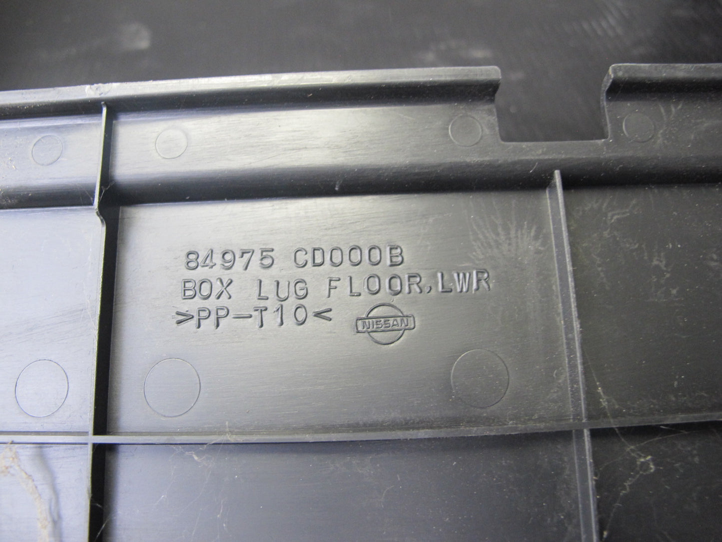 03-07 Nissan 350Z Z33 Rear Floor Center Storage Compartment w Carpet Liner OEM